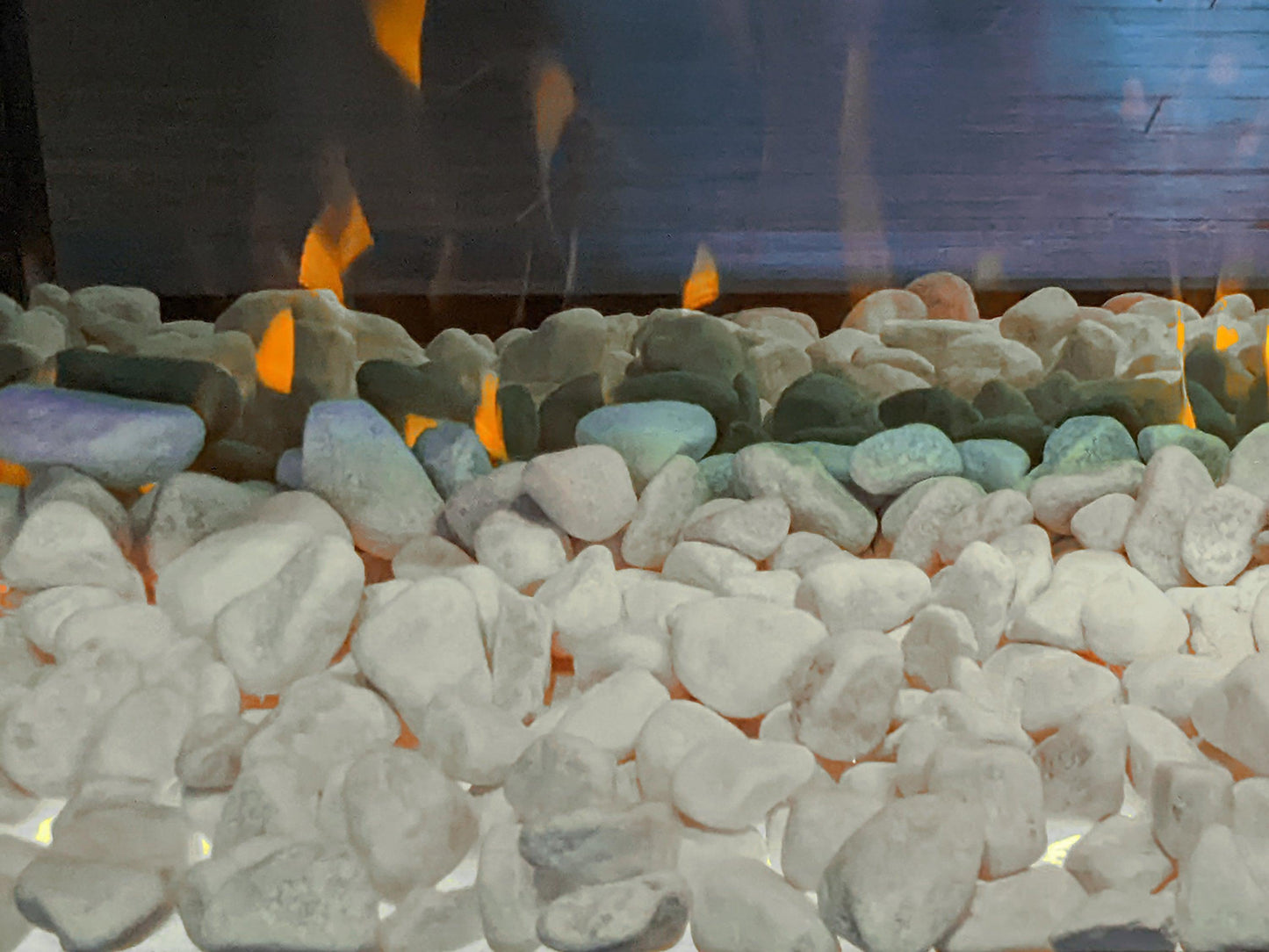 European Home White Carrara Pebbles For Signal 80 Electric Fireplace