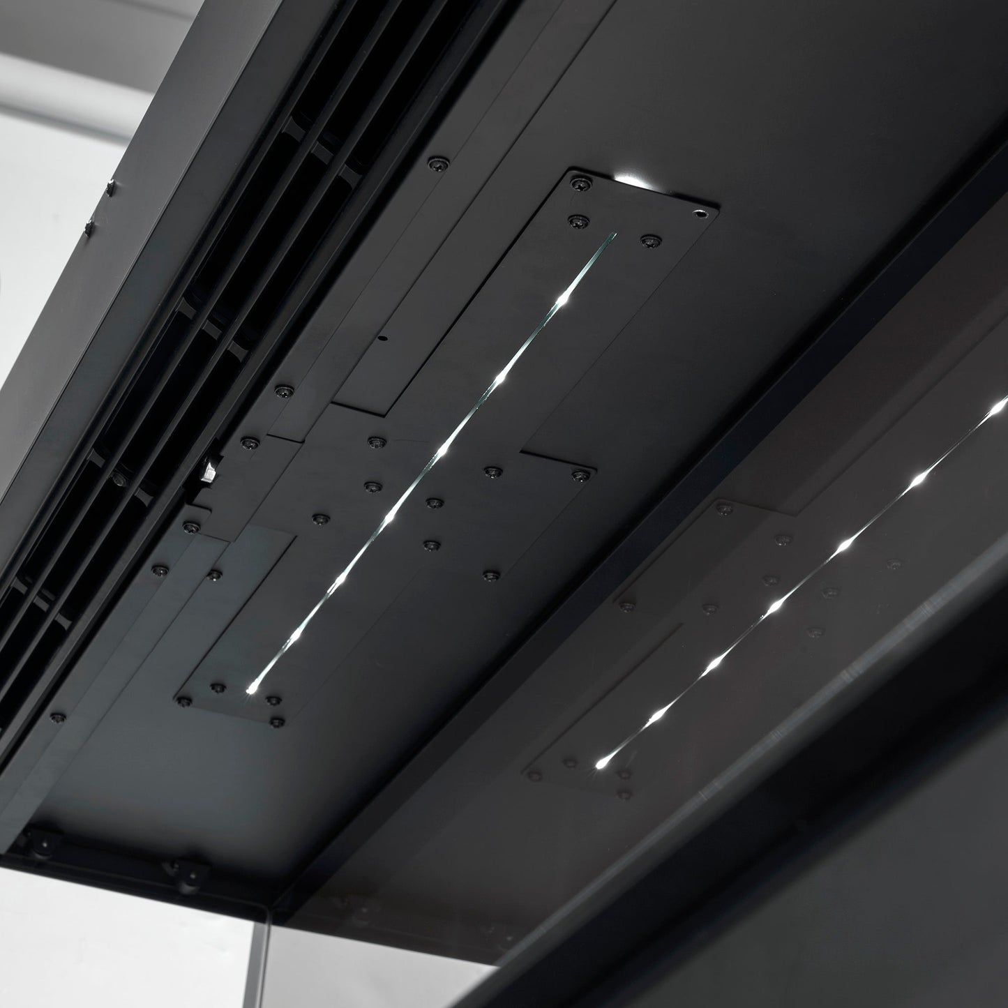Dimplex Ignite Ultra 60" Built-in Linear Electric Fireplace